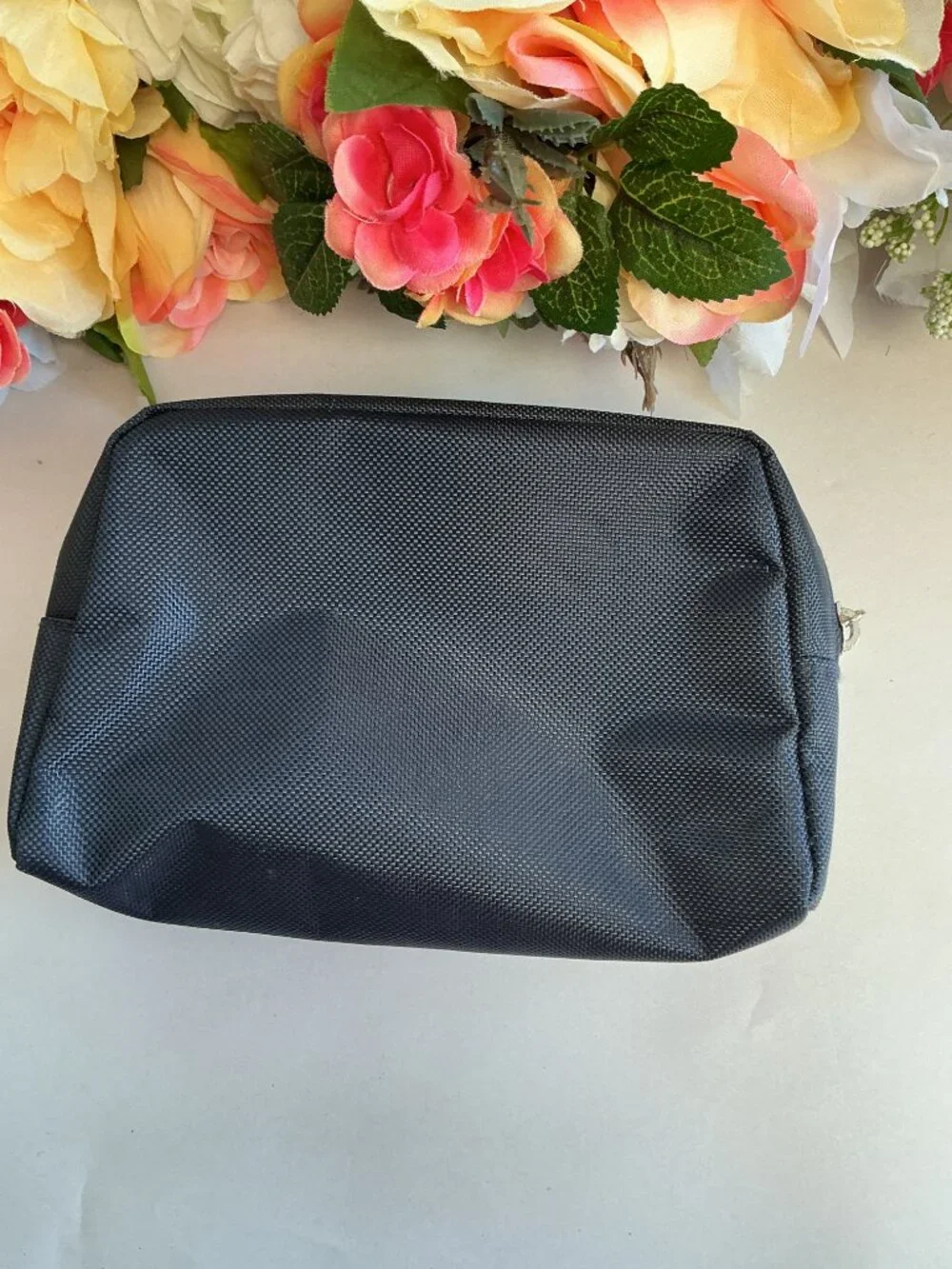 TUMI for Delta Navy Travel Amenity Toiletry Cosmetic Pouch